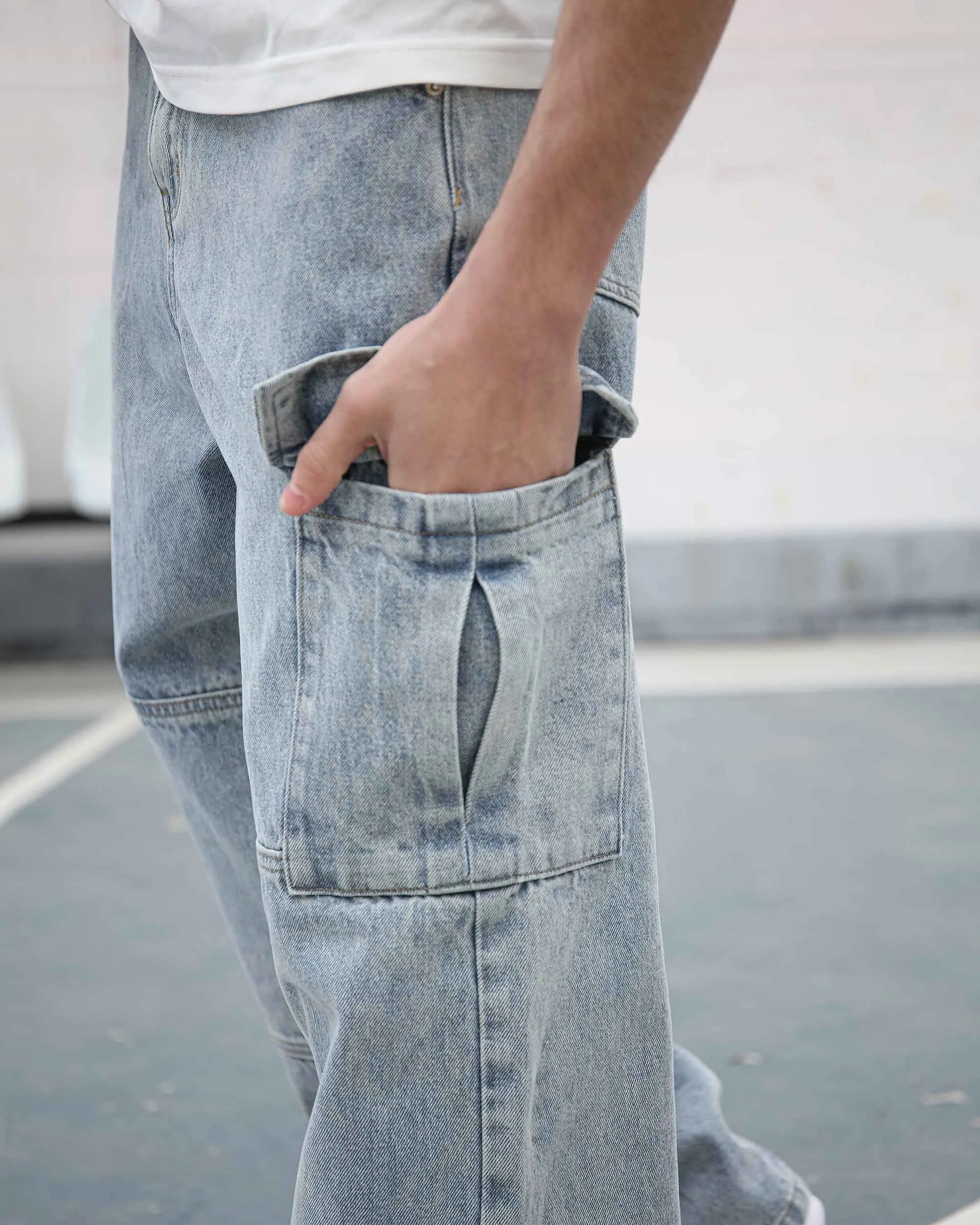 Cargo Blue Loose Jeans with Large Pockets