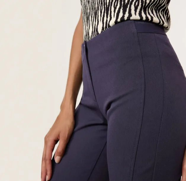 GERRY WEBER<BR>
Slim Fit Trousers<BR>
Black, Navy<BR>