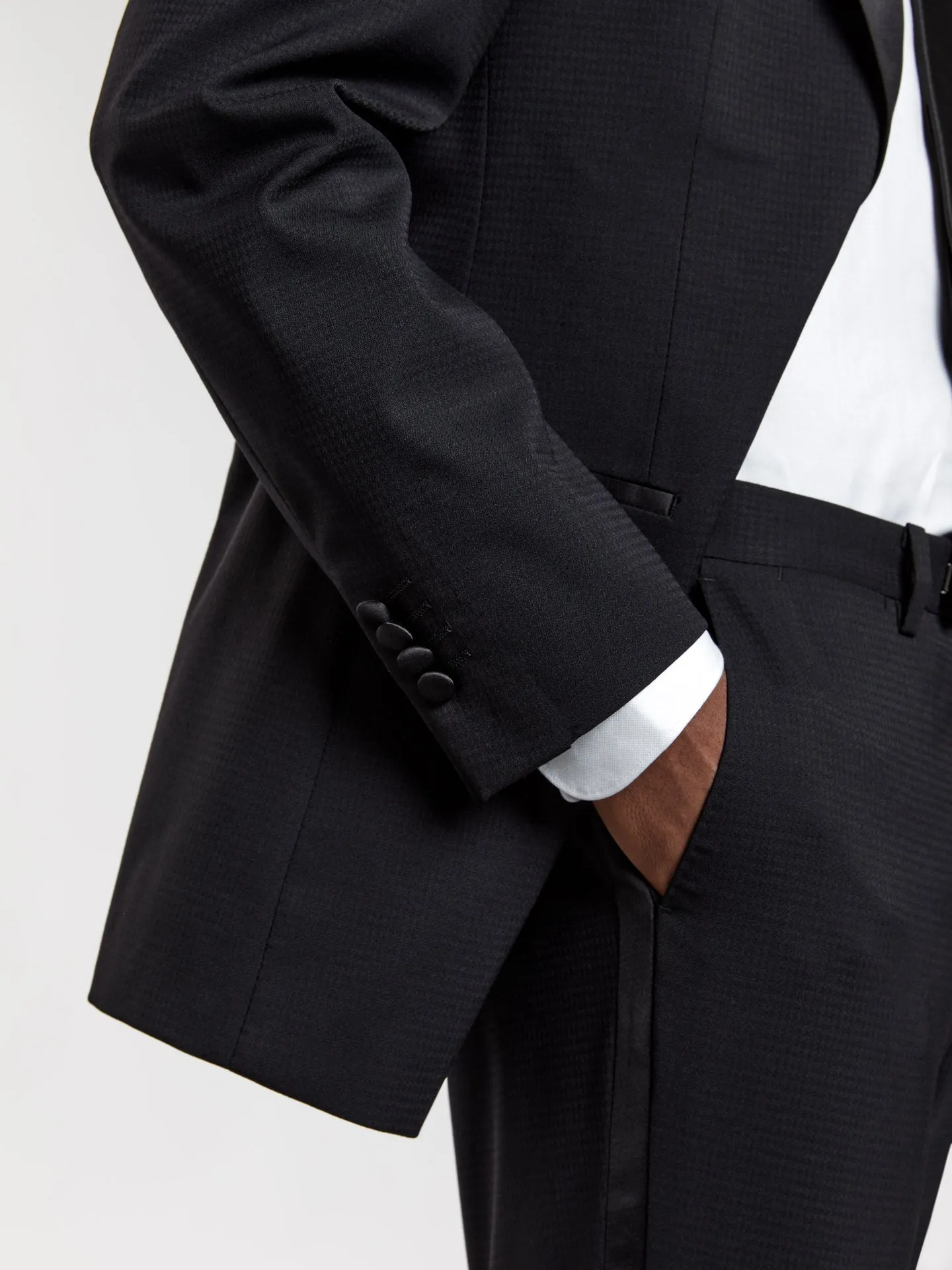 Slim fit tuxedo suit