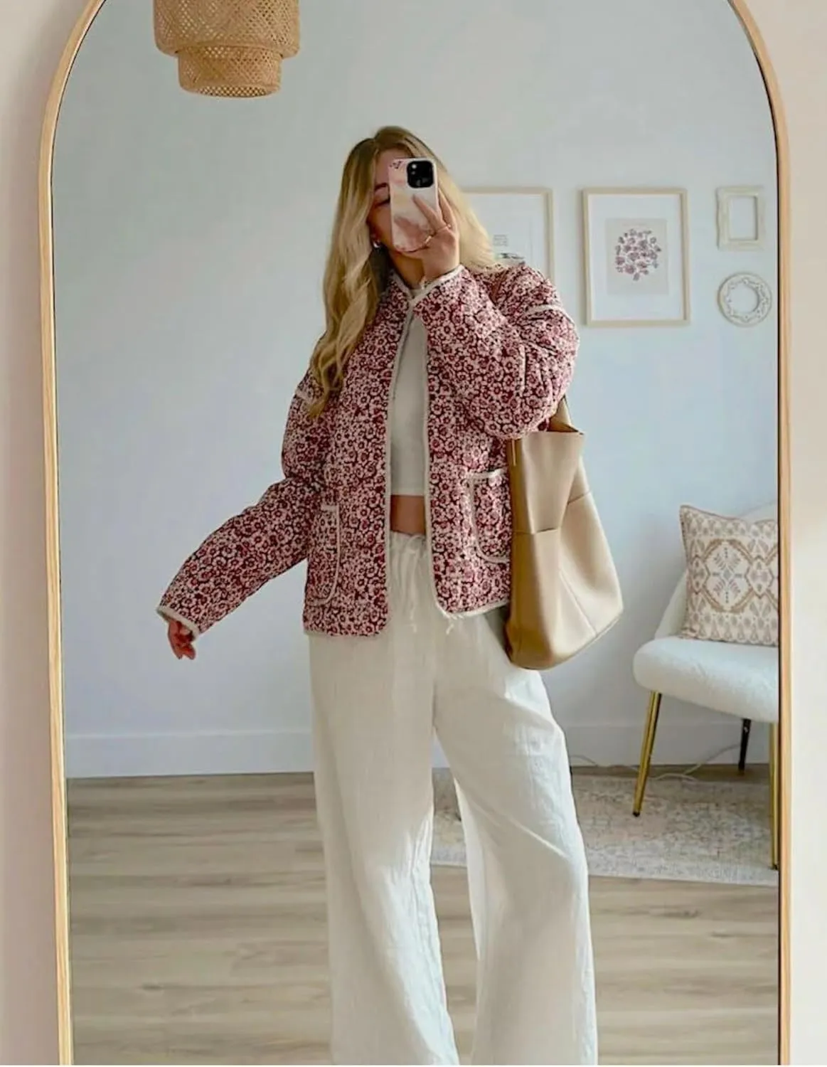 Womens Quilted Lightweight Jackets Floral Print Cropped Puffer Jacket Open Front Cardigan with Pockets Winter Coats